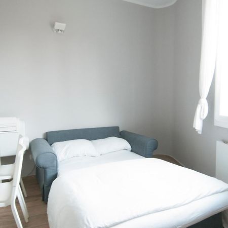 Blanco Apartment - Ambrogiohost Bolonia Zewnętrze zdjęcie