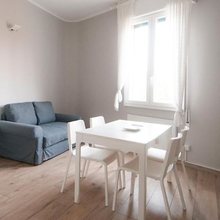 Blanco Apartment - Ambrogiohost Bolonia Zewnętrze zdjęcie
