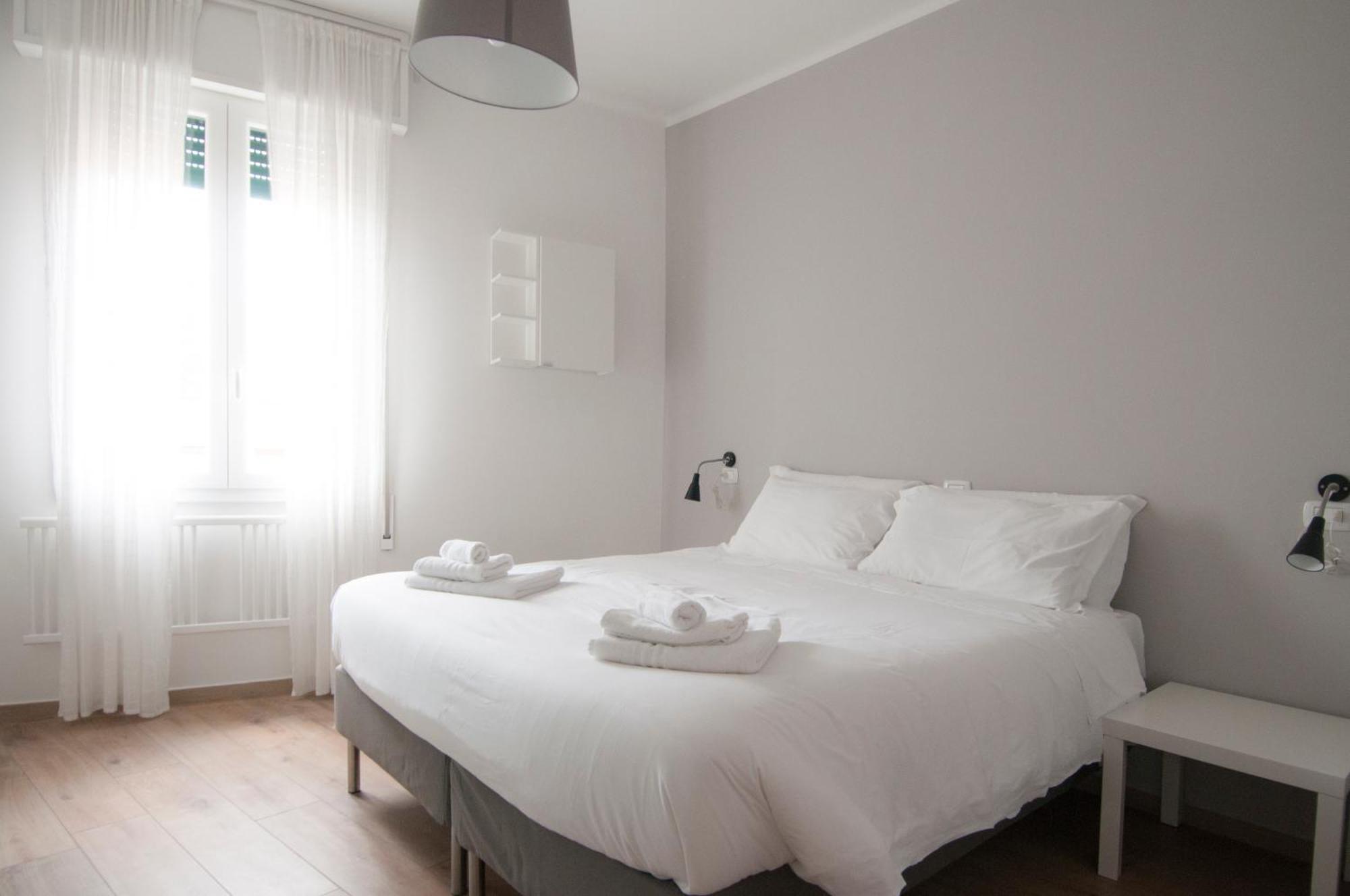 Blanco Apartment - Ambrogiohost Bolonia Zewnętrze zdjęcie